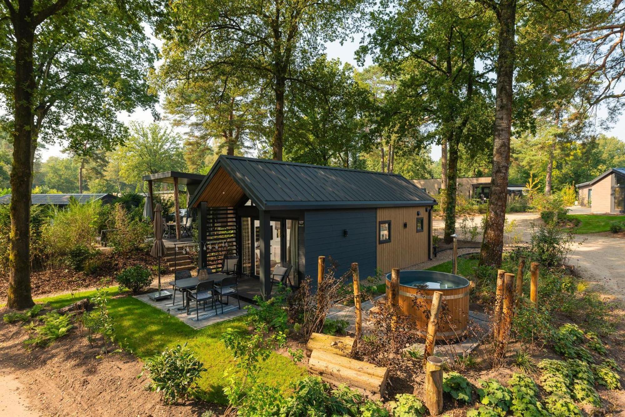 Veluwepark De Bosgraaf | Comfort Met Hottub Lieren Екстер'єр фото